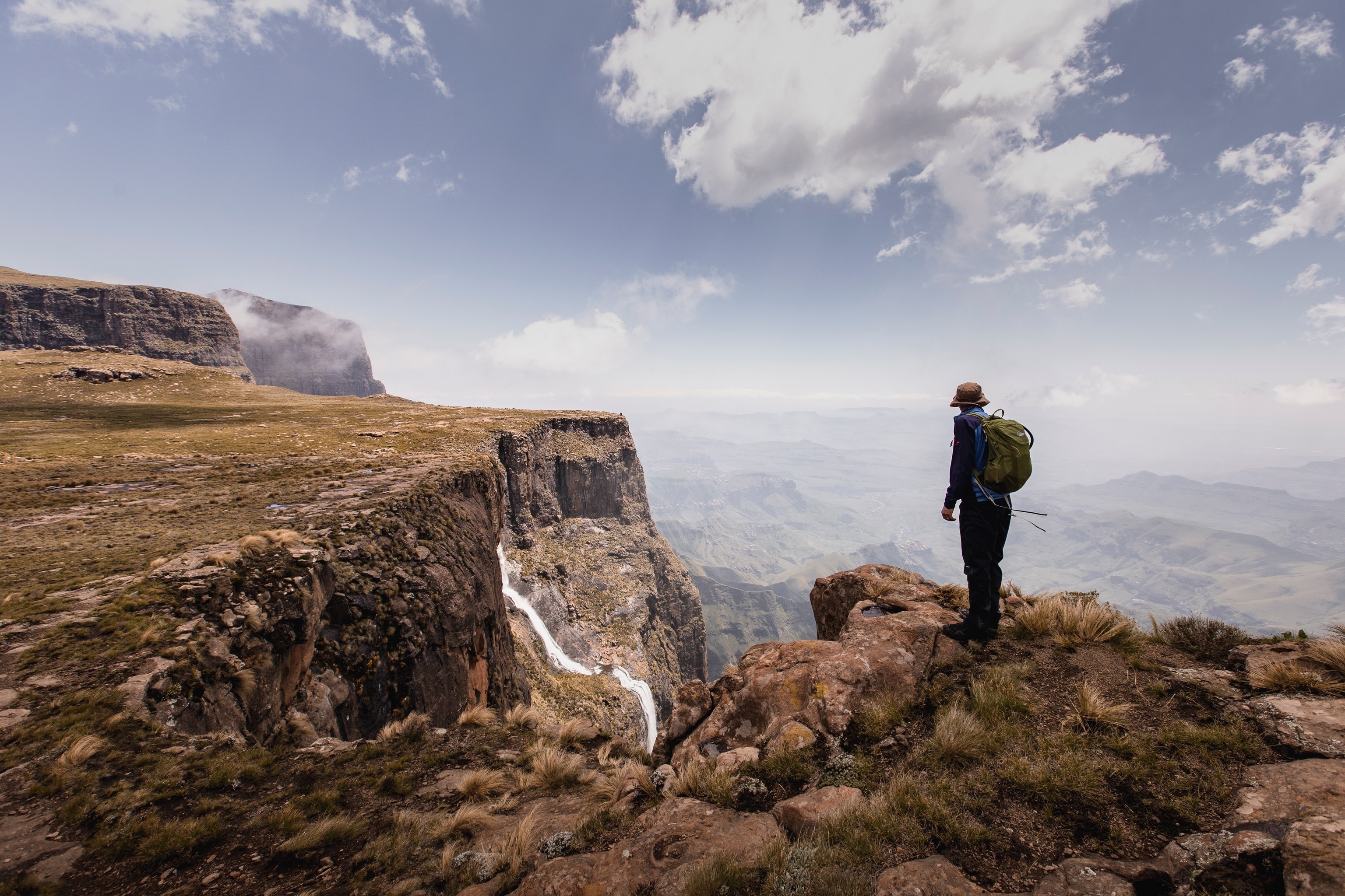 Drakensberg Mountains Full-Day Adventure