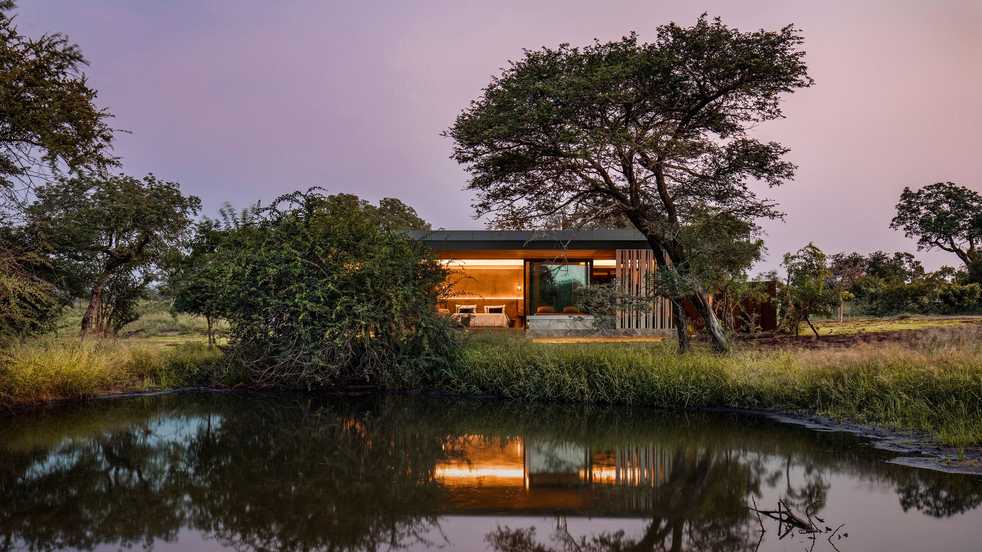 Cheetah Plains luxury safari lodge in Sabi Sand Game Reserve, Mpumalanga